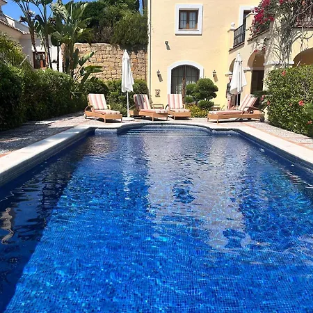 Luxury At Maria In El Paraiso Spain Villa Estepona