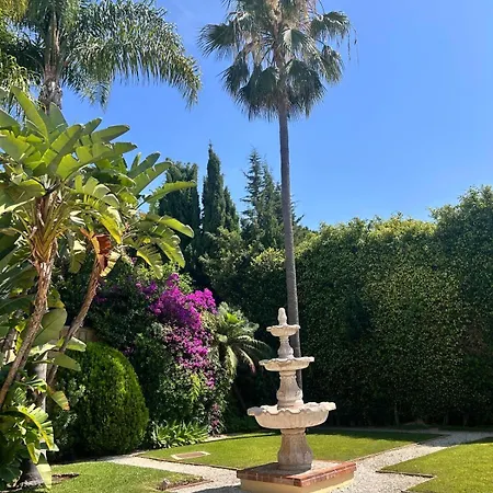 Luxury At Maria In El Paraiso Spain Villa *
