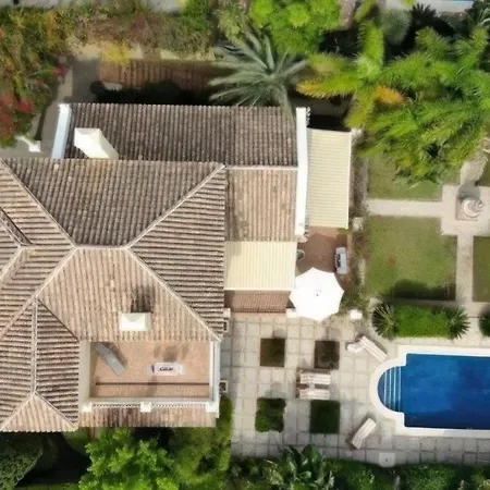 Luxury At Maria In El Paraiso Spain Villa *