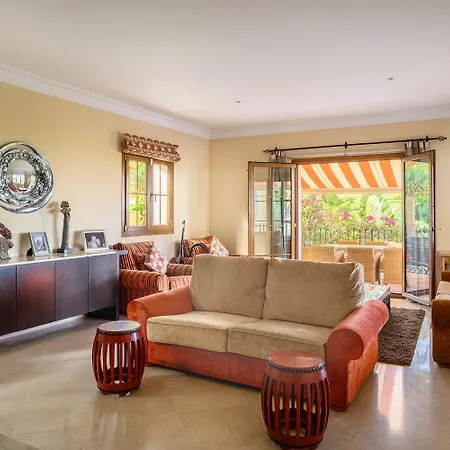 Luxury At Maria In El Paraiso Spain