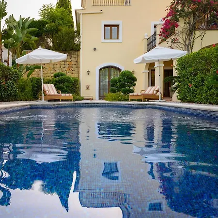 Luxury At Maria In El Paraiso Spain Estepona