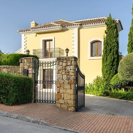 Villa Luxury At Maria In El Paraiso Spain